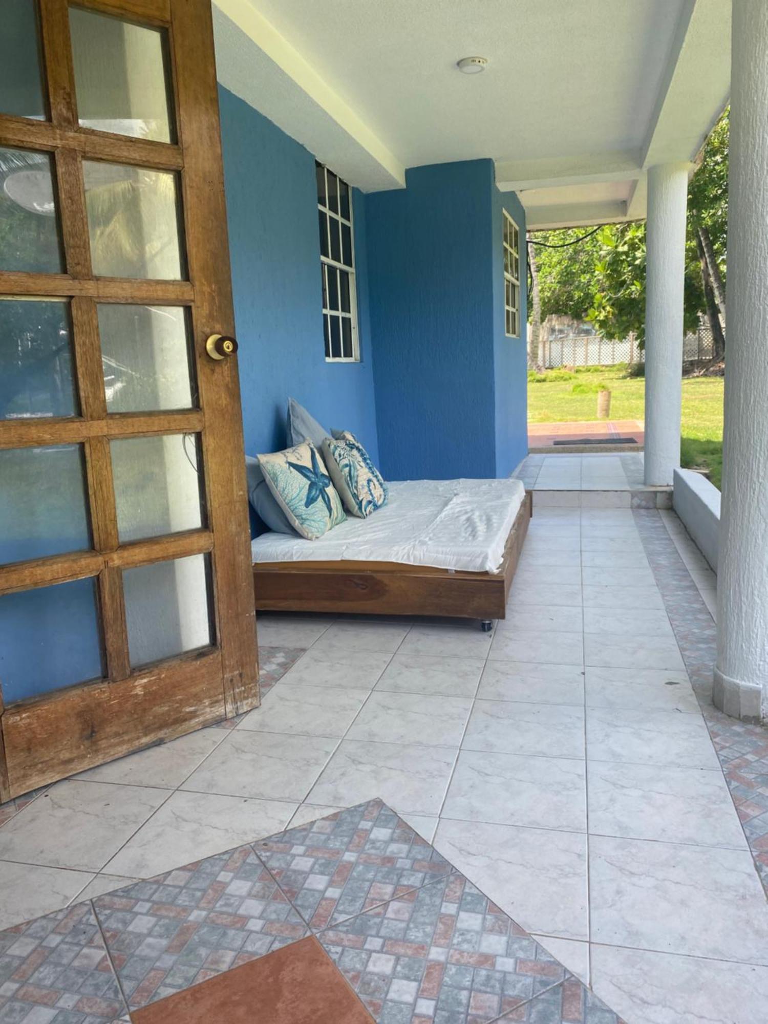 Islander House On Rocky Cay Beach San Andres  Exterior photo
